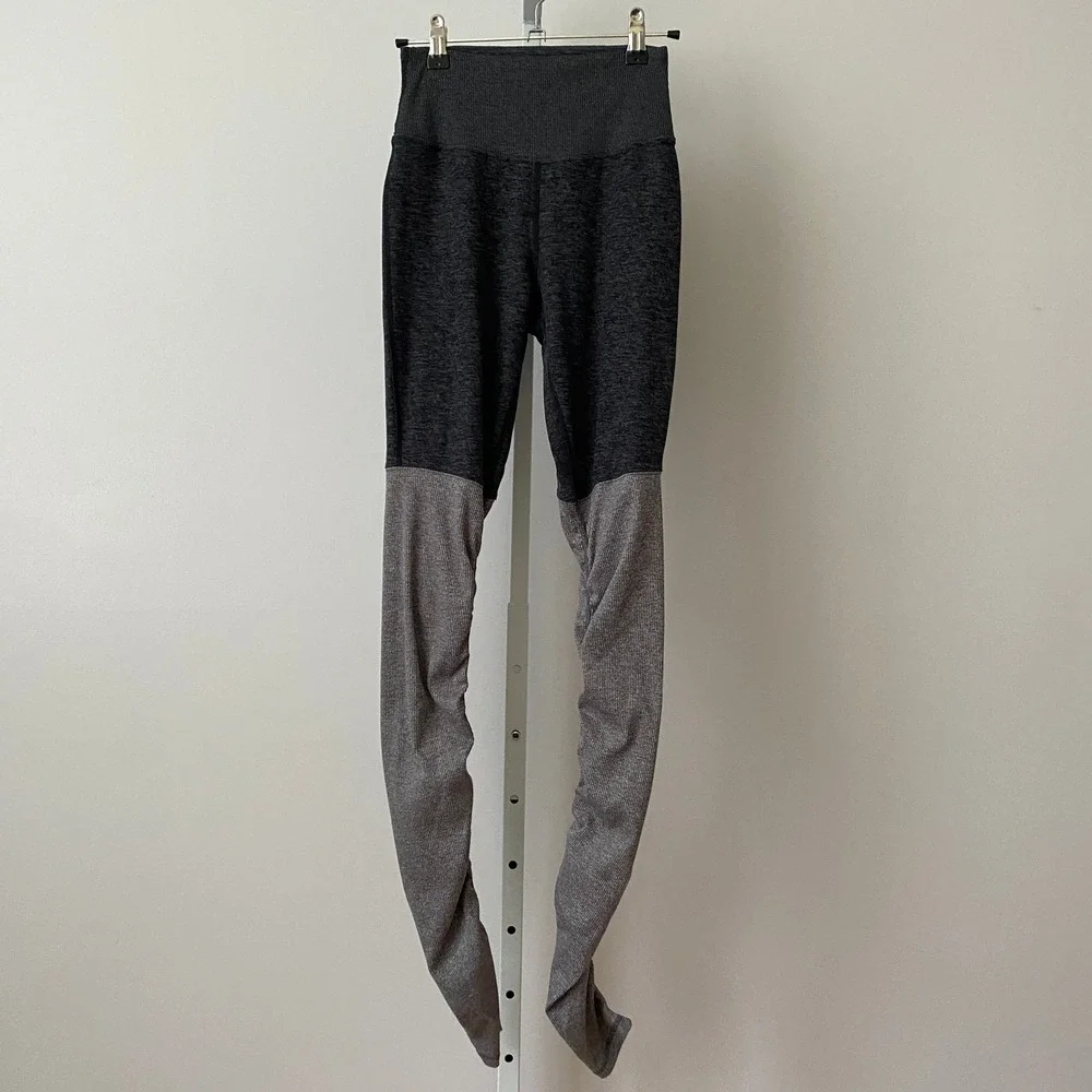 Alo Yoga XS Gray High Waist Goddess Leggings Ribbed Colorblock Yoga Pants